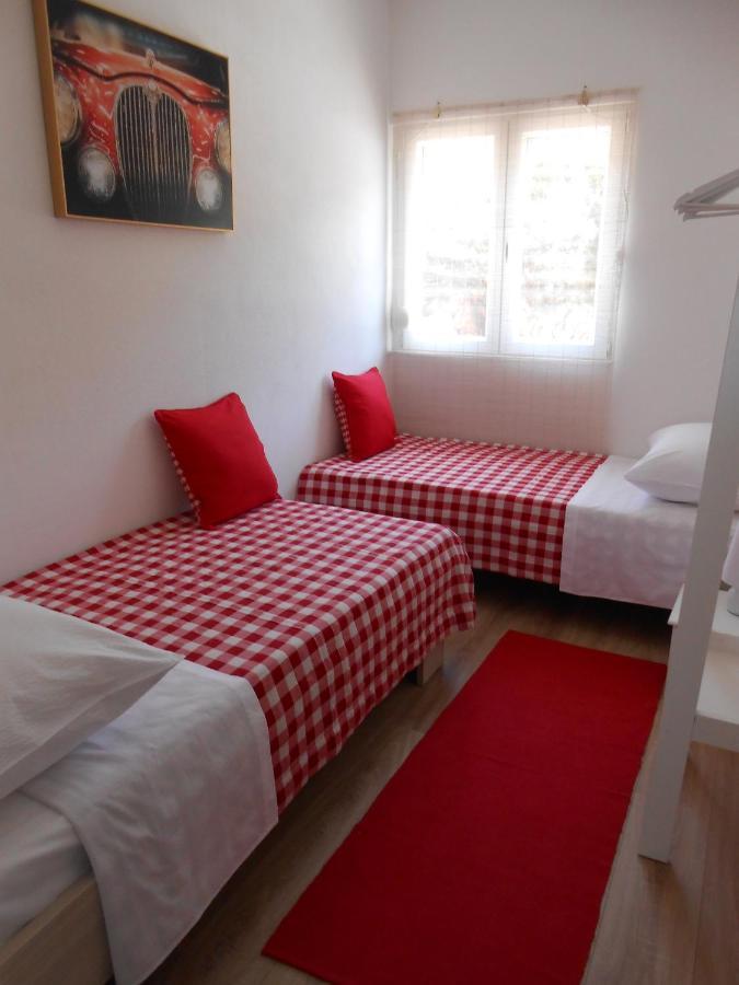 Apartments With A Parking Space Okrug Gornji, Ciovo - 13859 Trogir Eksteriør bilde
